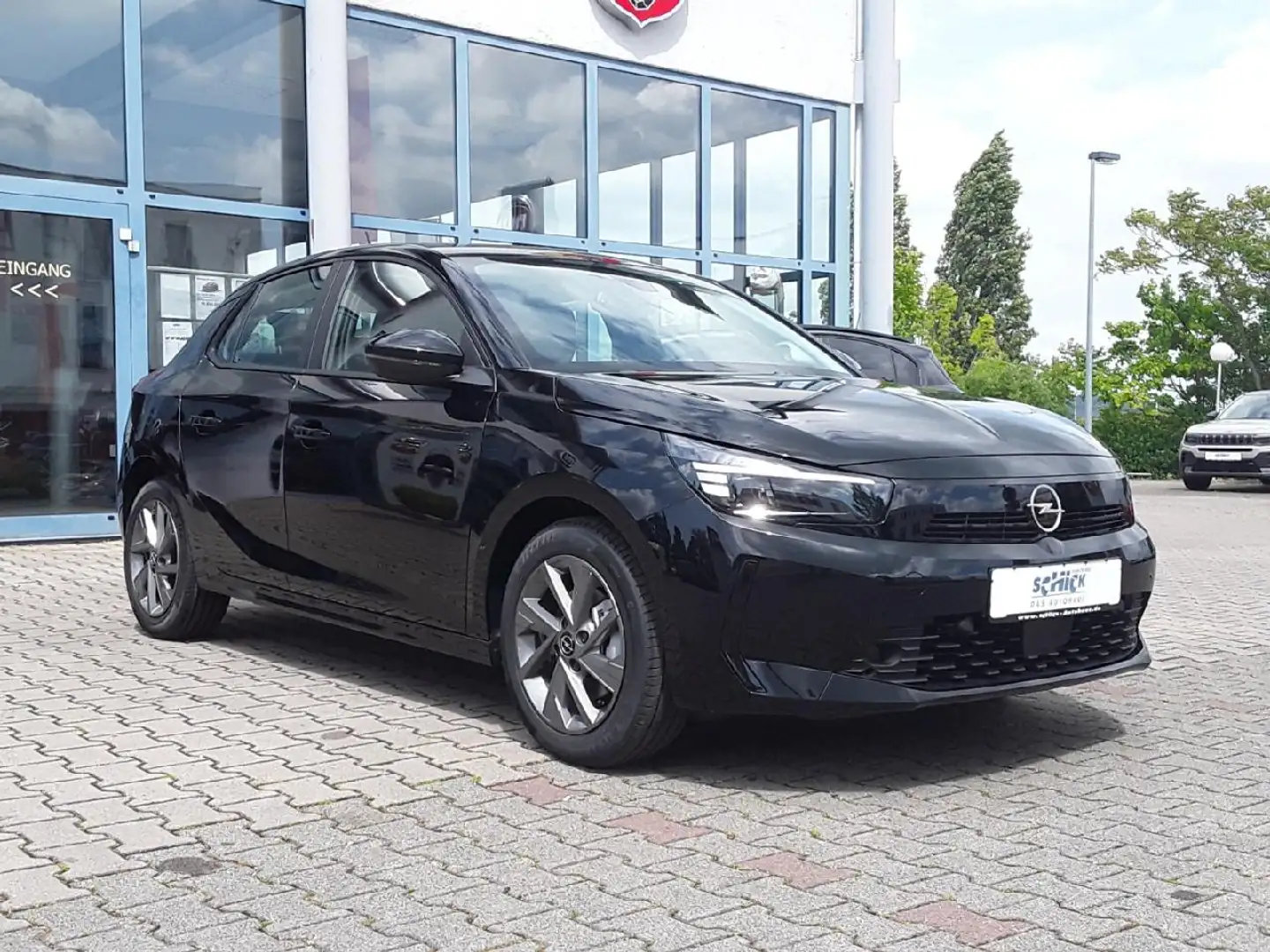 Opel Corsa Corsa F Edition 1.2T 100PS MT6 + Komfort Schwarz - 2