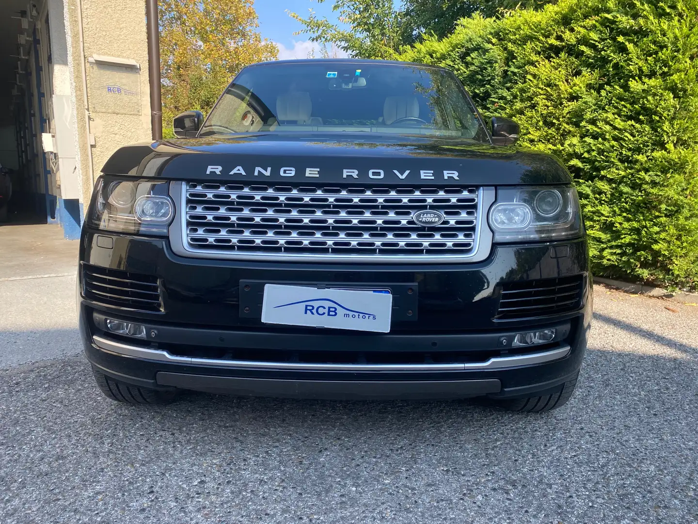 Land Rover Range Rover Range Rover IV 2013 4.4 sdV8 Vogue auto Nero - 2