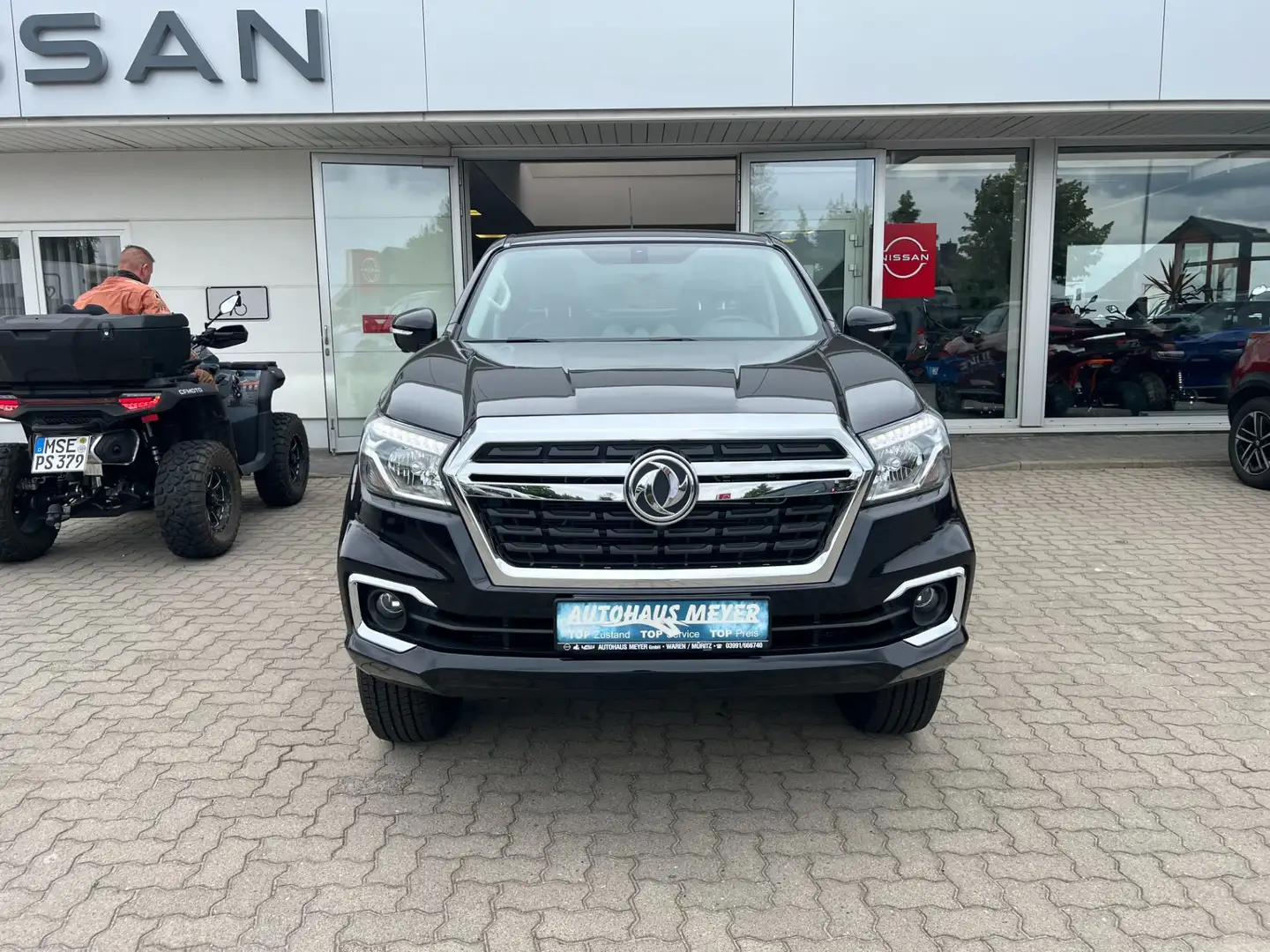 DFSK Sonstige LUXURY 2.3TD 4x4 MT KLIMAAU.+LEDER+KAMERA Schwarz - 2