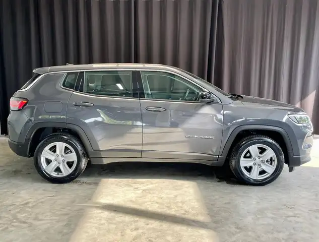 Jeep Compass view 8