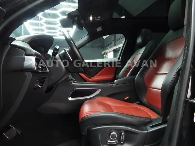 Jaguar F-Pace view 11