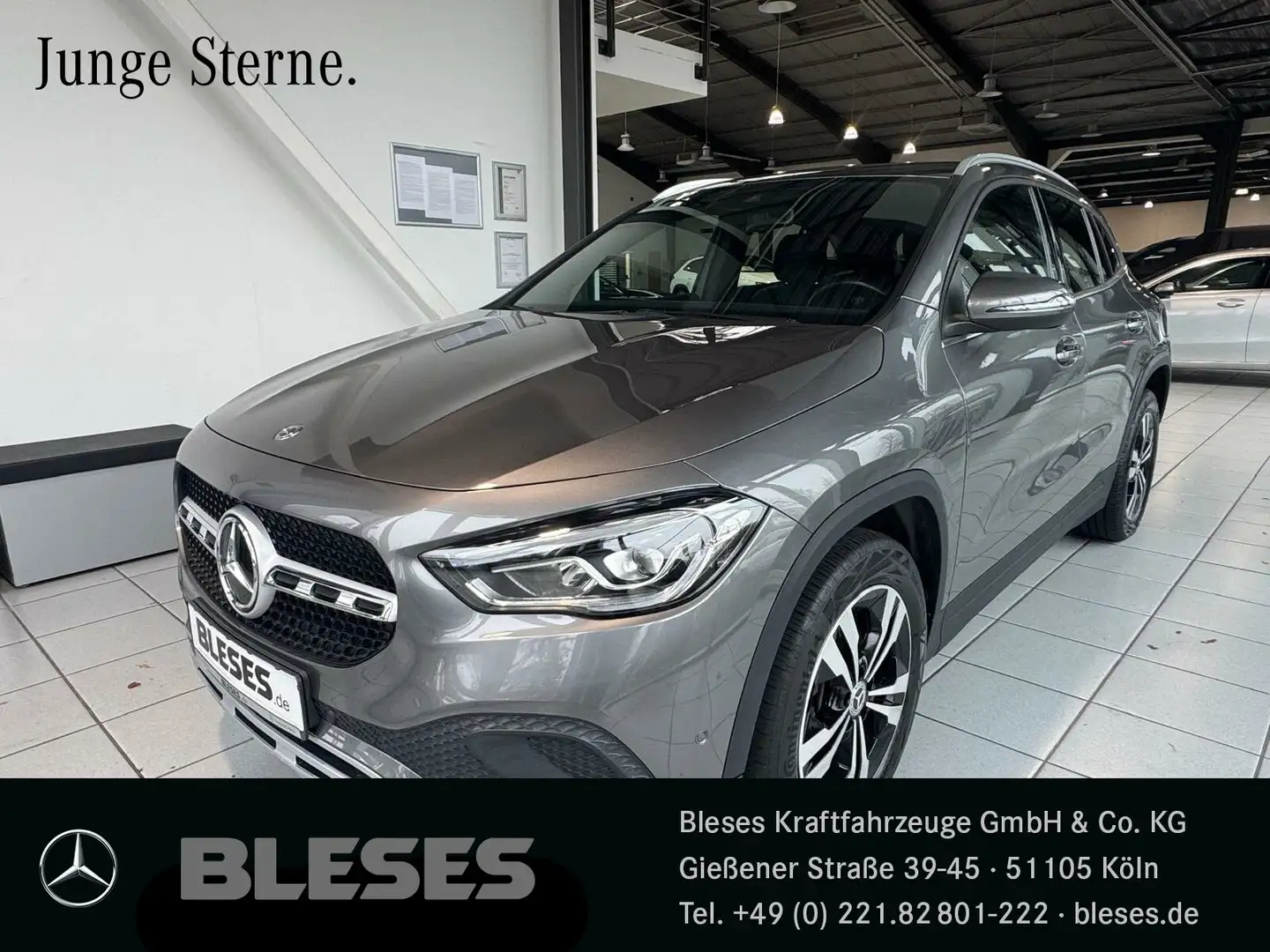 Mercedes-Benz GLA 250 GLA 250 4M Style+MBUX+LED+Kamera+StHz+Offroad-P. Gris - 1