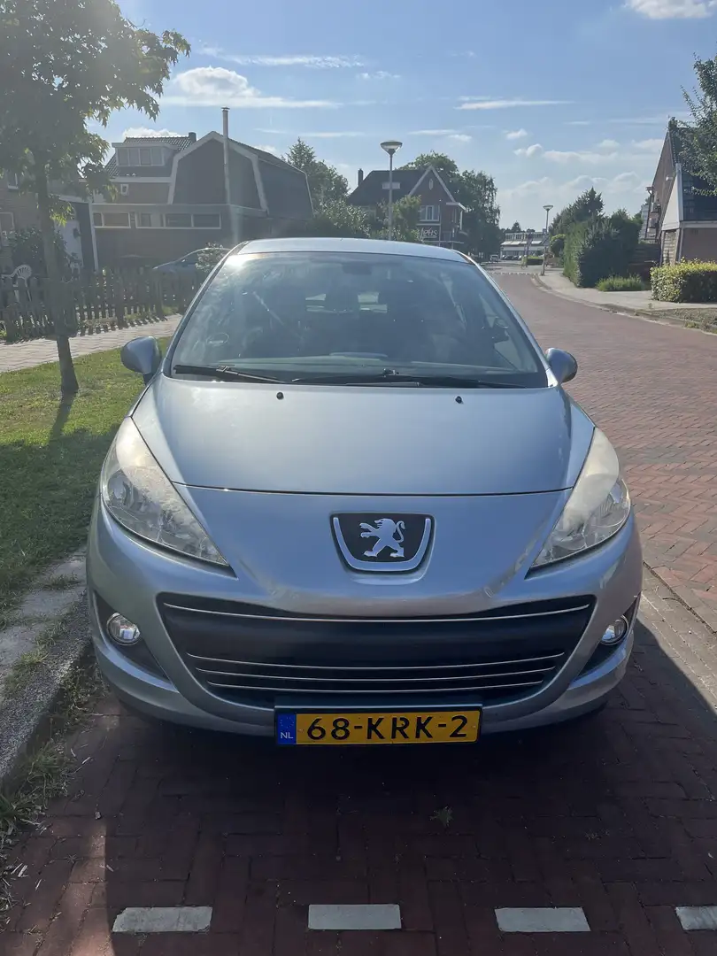 Peugeot 207 1.6 VTi Première Blauw - 1