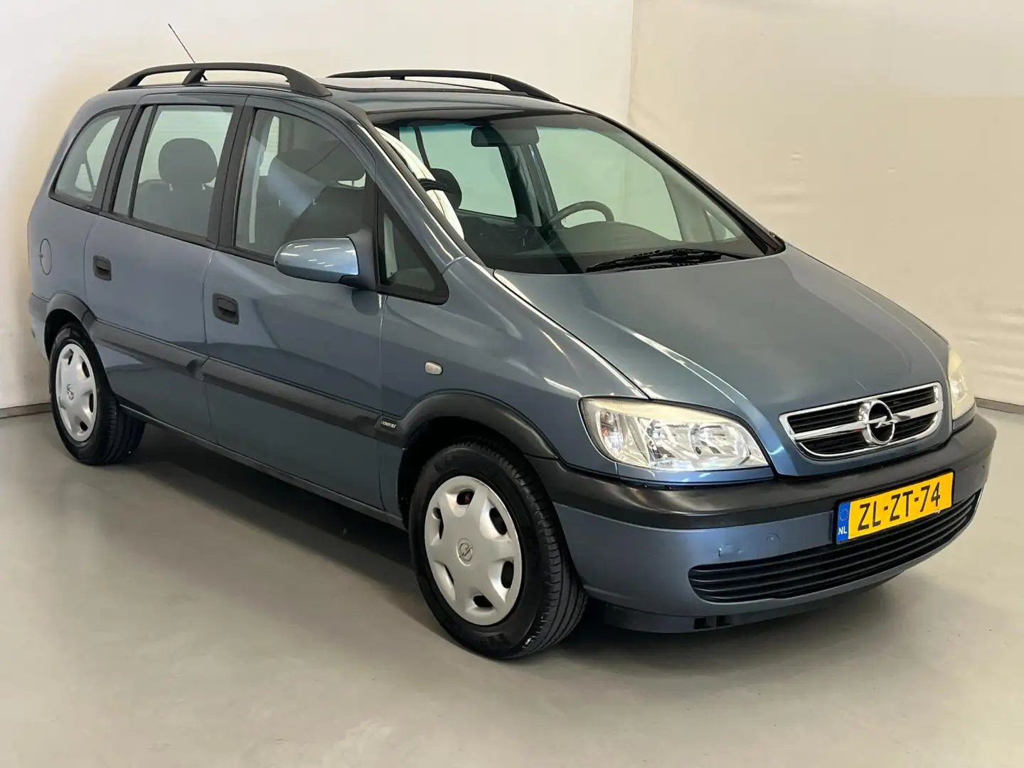 Opel Zafira 1.6-16V Comfort / 7-pers / Export / Meeneemprijs Bleu - 2