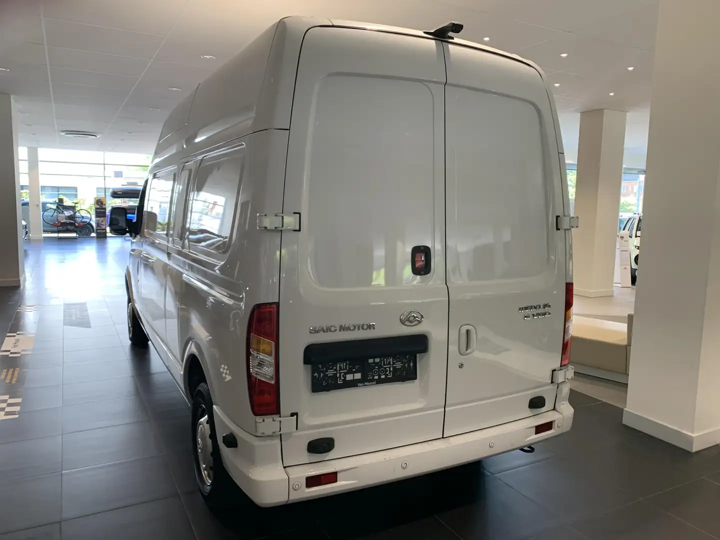 Maxus EV80 EV80 LWB H3 Wit - 2