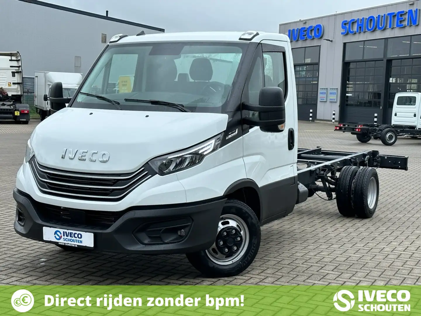 Iveco Daily 35C16H3.0A8 Automaat Chassis Cabine WB 4.100 Blanco - 1