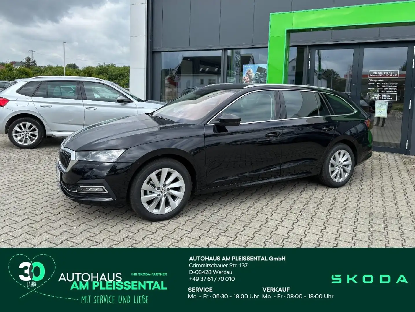 Skoda Octavia Style 110 kW DSG NAVI*LED*beh. WSS*PDC Schwarz - 1