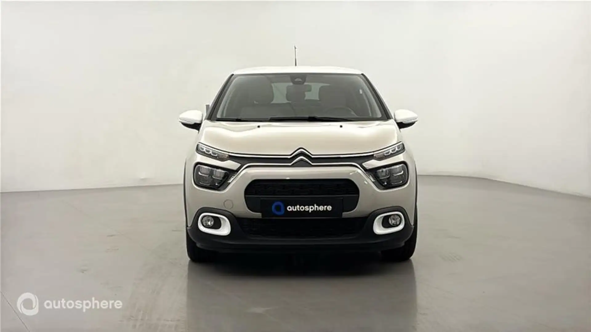 Citroen C3 1.2 PureTech 110ch S\u0026S Saint James 121g - 2