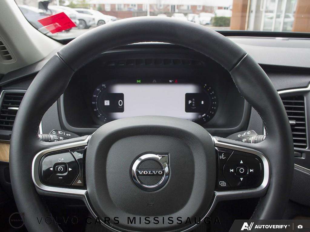 2024 Volvo XC90 Core 7-Seater thumb 14