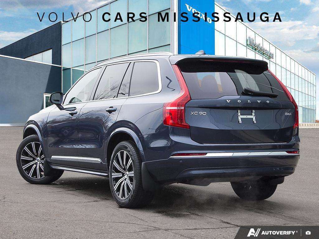 2024 Volvo XC90 Core 7-Seater alt 4