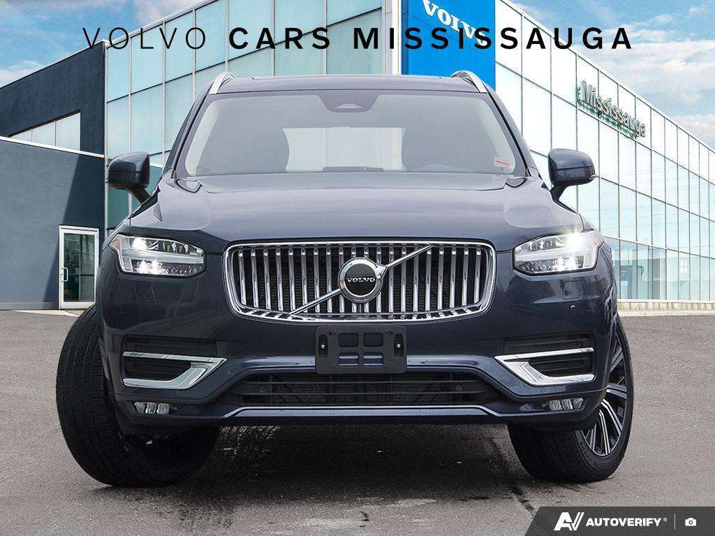2024 Volvo XC90 Core 7-Seater alt 2