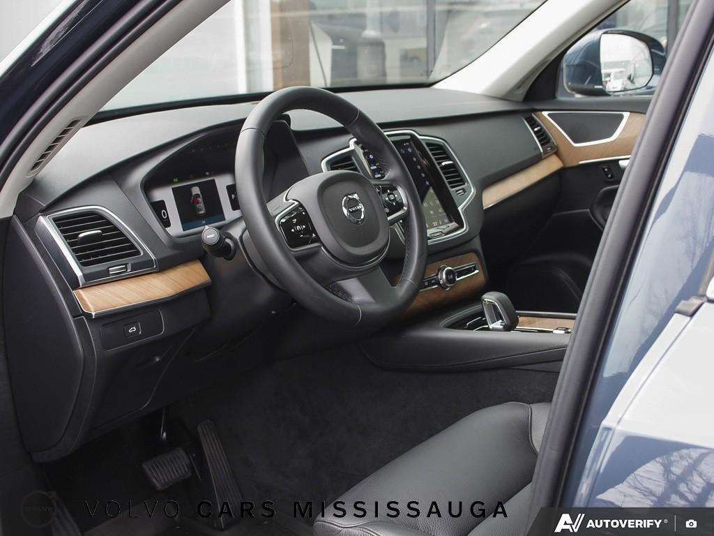 2024 Volvo XC90 Core 7-Seater thumb 13