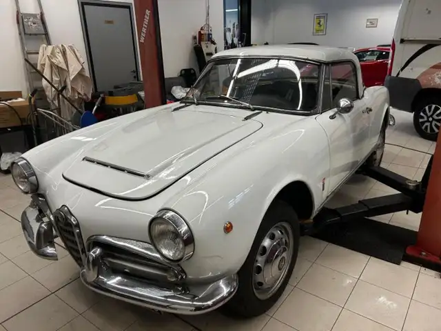 Alfa Romeo Giulia Spider 1600 HARD TOP