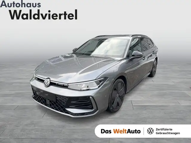 Volkswagen Passat main image