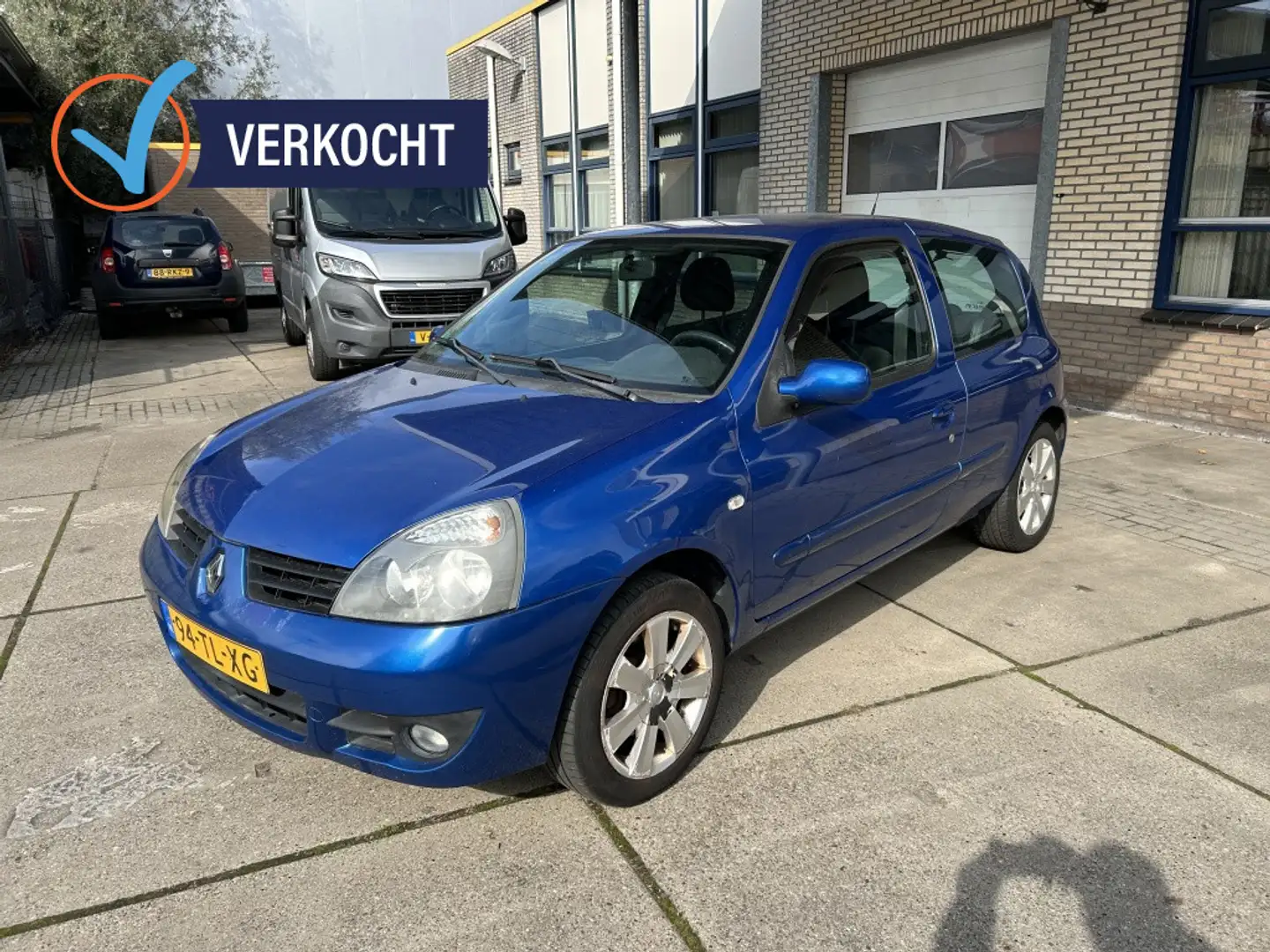 Renault Clio 1.2-16V Campus Blau - 1