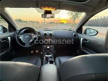 Q+2 2.0dCi Acenta 4x2 Acenta