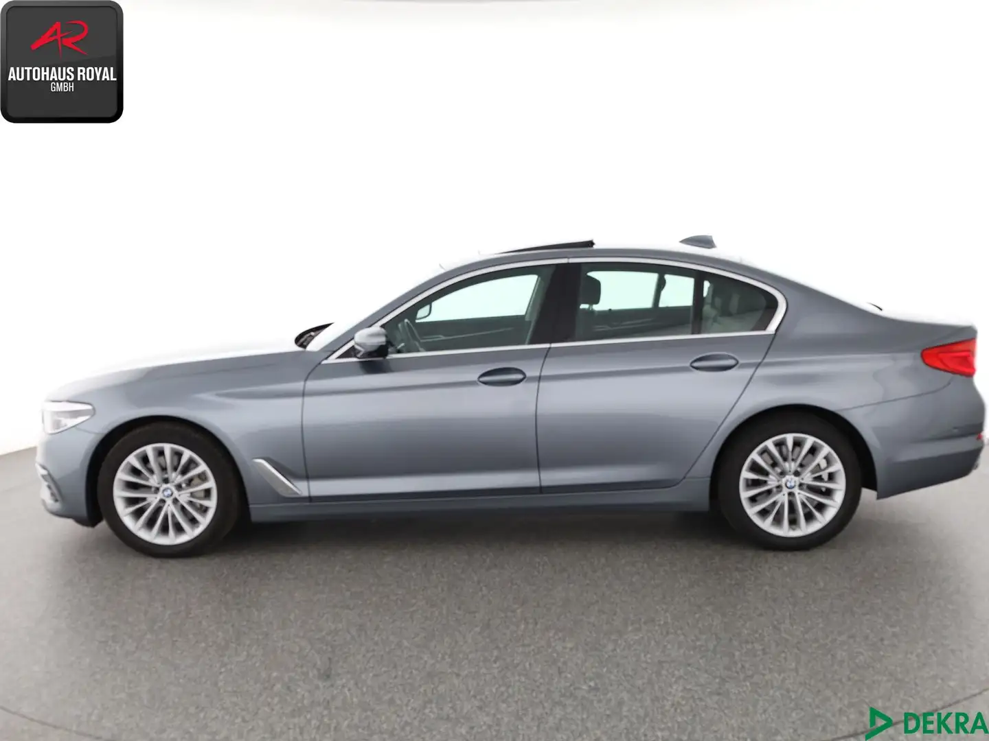 BMW 530 530 d xDrive M SPORT LENKRAD STANDHEIZ,360GRAD Blau - 2