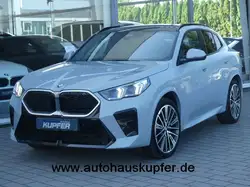 Bmw X2 xDrive20d M Sport M Sitze AHK*PANO°HIFI Harm.