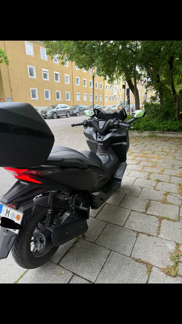 Honda Forza 250 Schwarz - 2