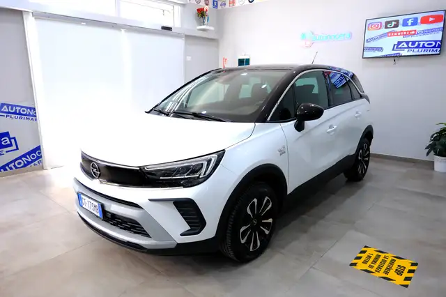 Opel Crossland X 1200T 130cv AT6 GS - LED