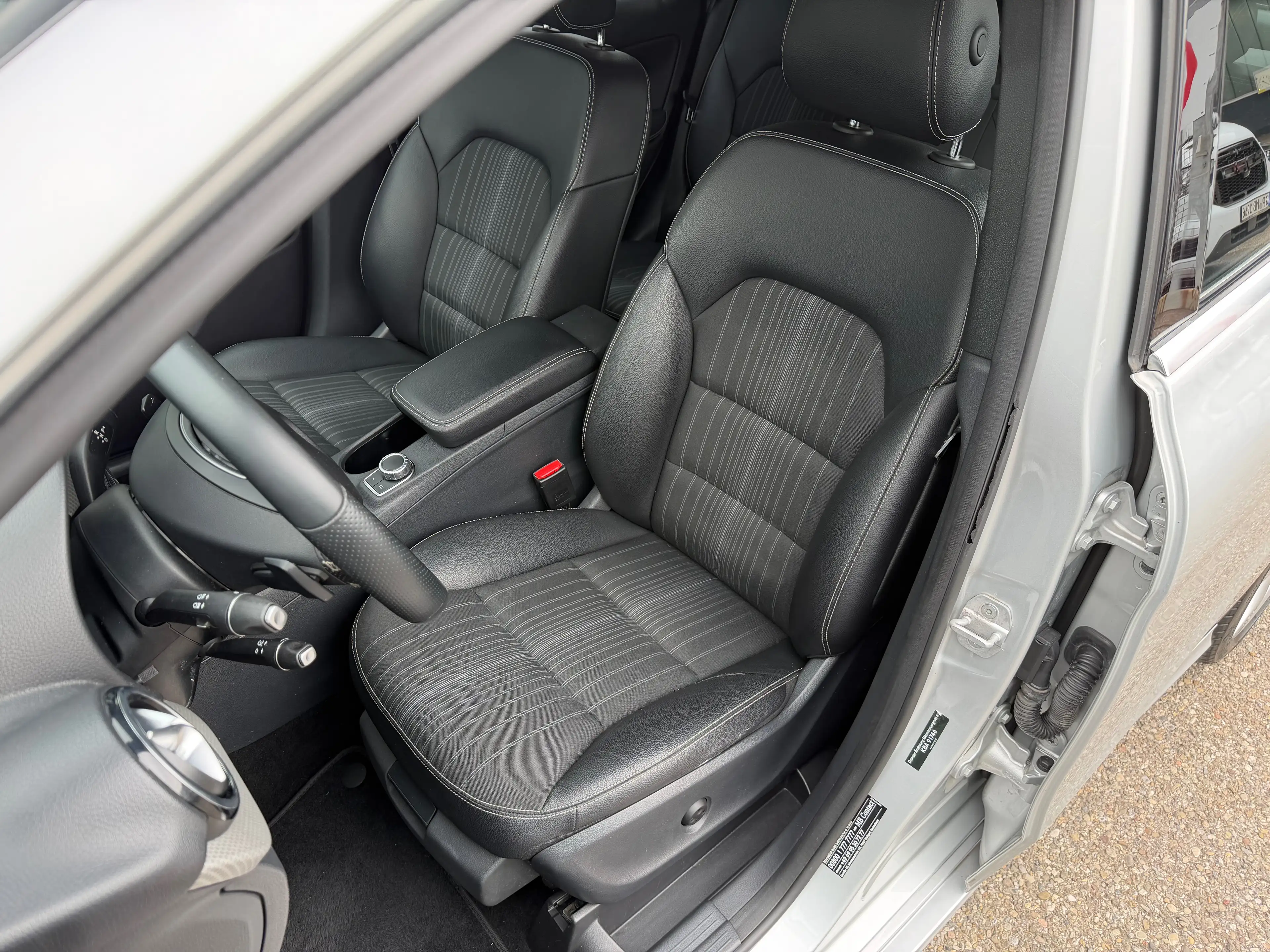 Mercedes-Benz B 220 CDI 7G-DCT *SPORTP./STANDH./NAVI/XENON/RFK/AHK* — photo 14