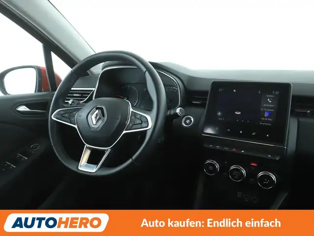 Renault Clio view 13
