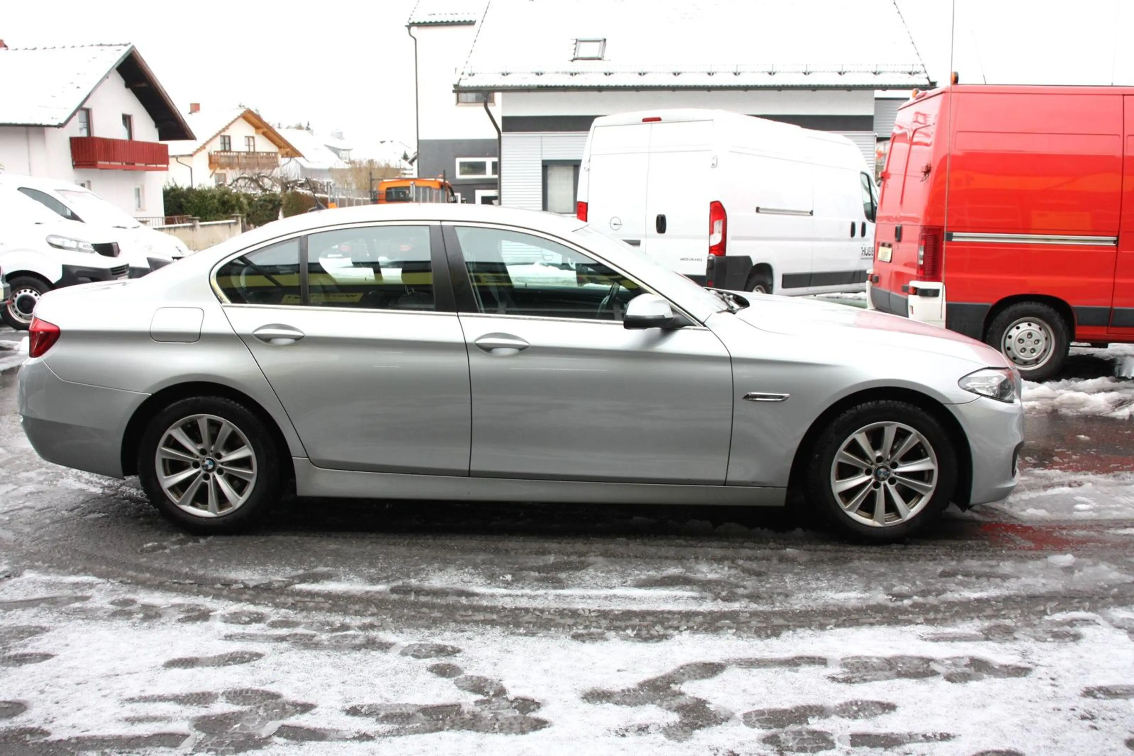 BMW 525 d Business 1. Hd MY Steptronic Navi PDC Sitzheizun — photo 15