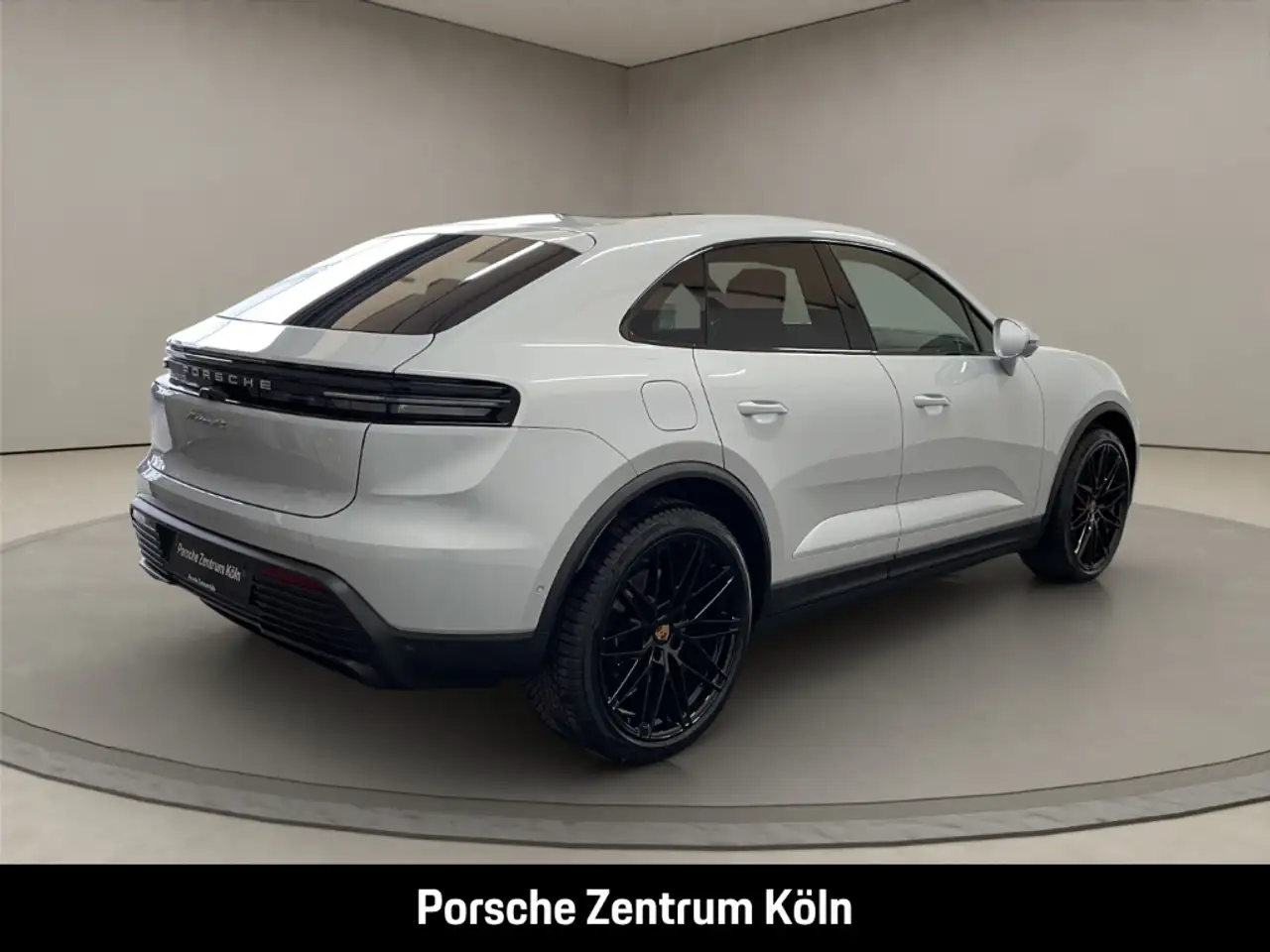 Porsche Macan 4S Surround-View BOSE Luftfederung 22-Zoll 5