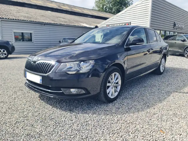 Skoda Superb 1.6 TDI 105 CV GreenTec Ambition * REPRISE POSSIBLE *