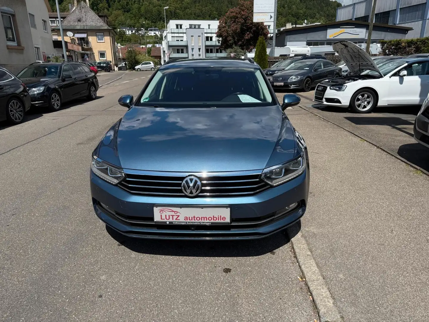 Volkswagen Passat Variant Comfortline,Rear-View, Masage,Led Blau - 1
