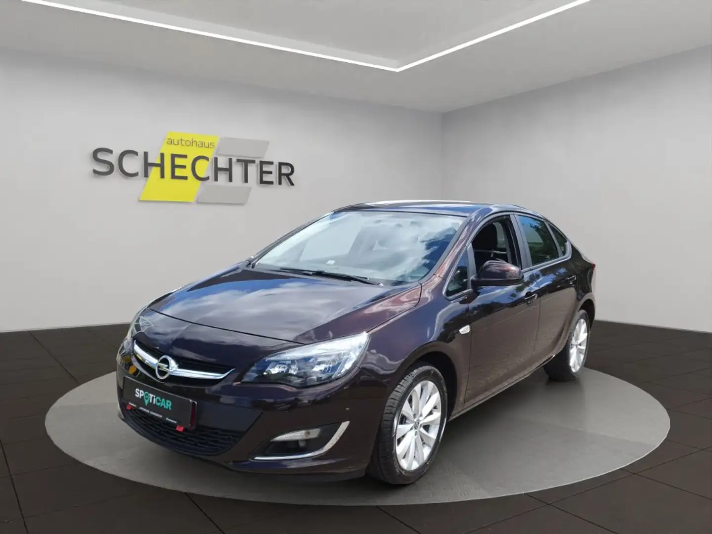 Opel Astra 1.4 Turbo 150 Jahre Bruin - 1
