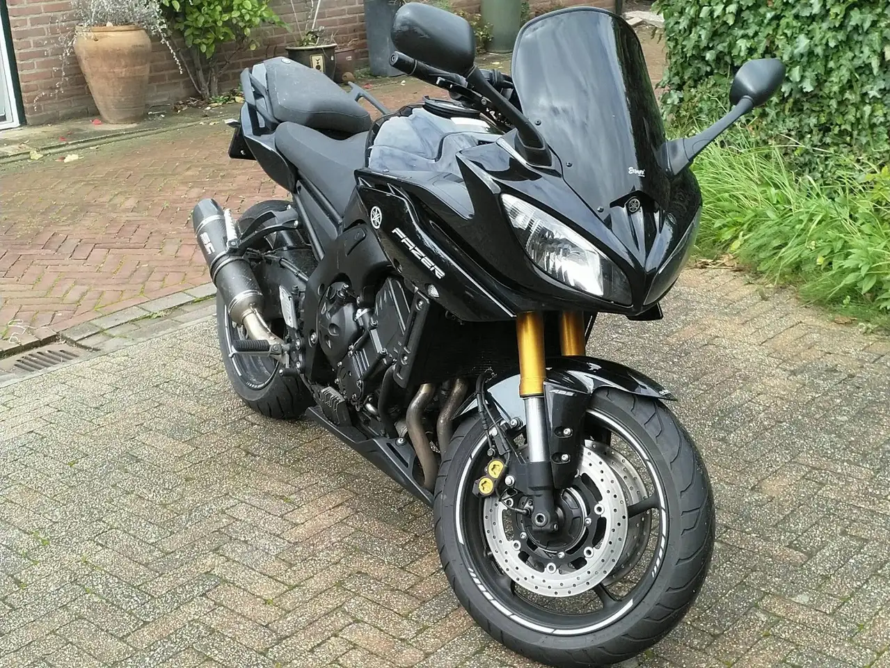 Yamaha FZ 8