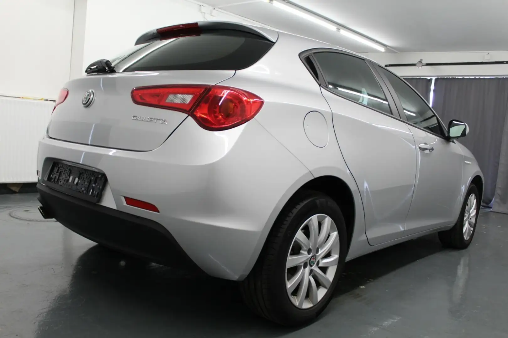 Alfa Romeo Giulietta 1.4 TB Navi+Klima! Silver - 2