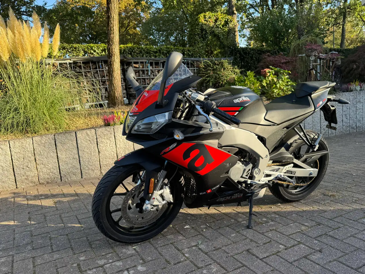 Aprilia SR Racing