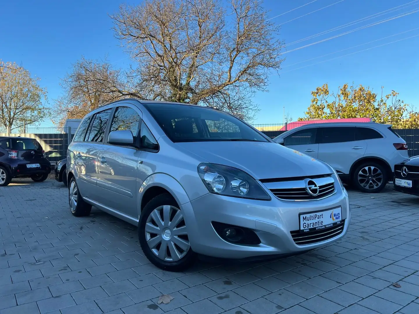 Opel Zafira B Family Garantie Tüv Service Neu Silber - 1