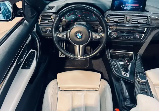 BMW M4 view 8