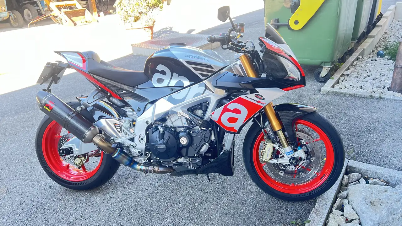Aprilia Tuono