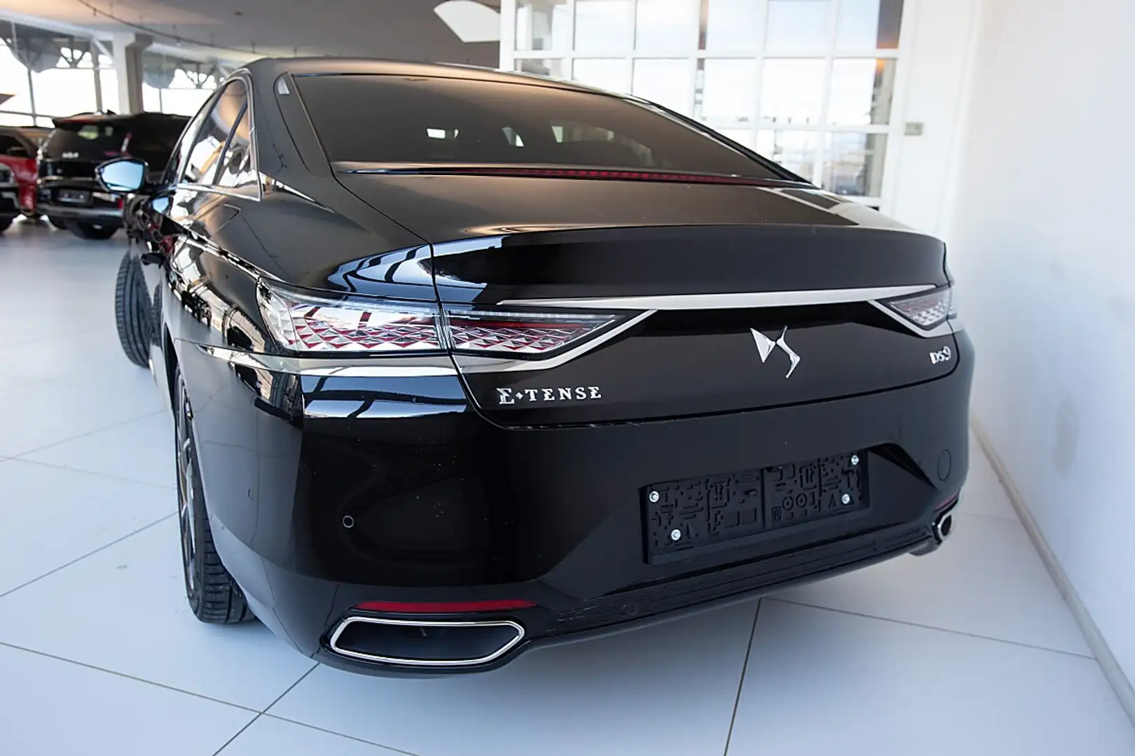 DS Automobiles DS 9 DS9 T-Tense 225 Rivoli + Schwarz - 2