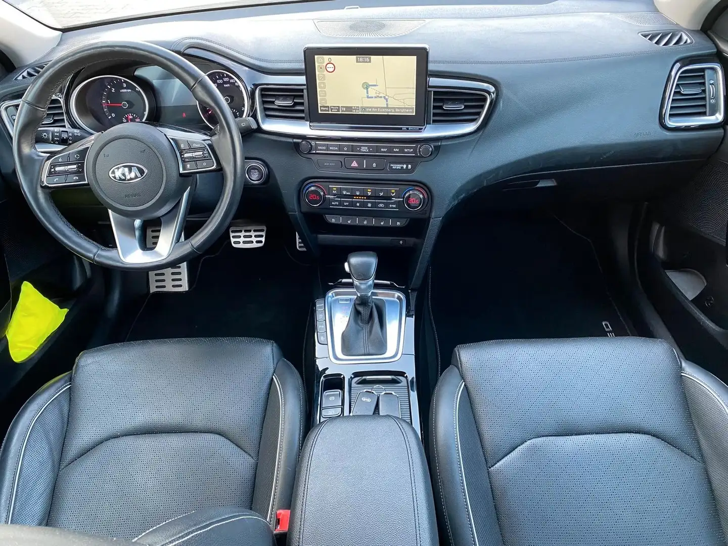 Kia Ceed / cee'd Ceed Platinum Edition|LED|NAVI| Gris - 2