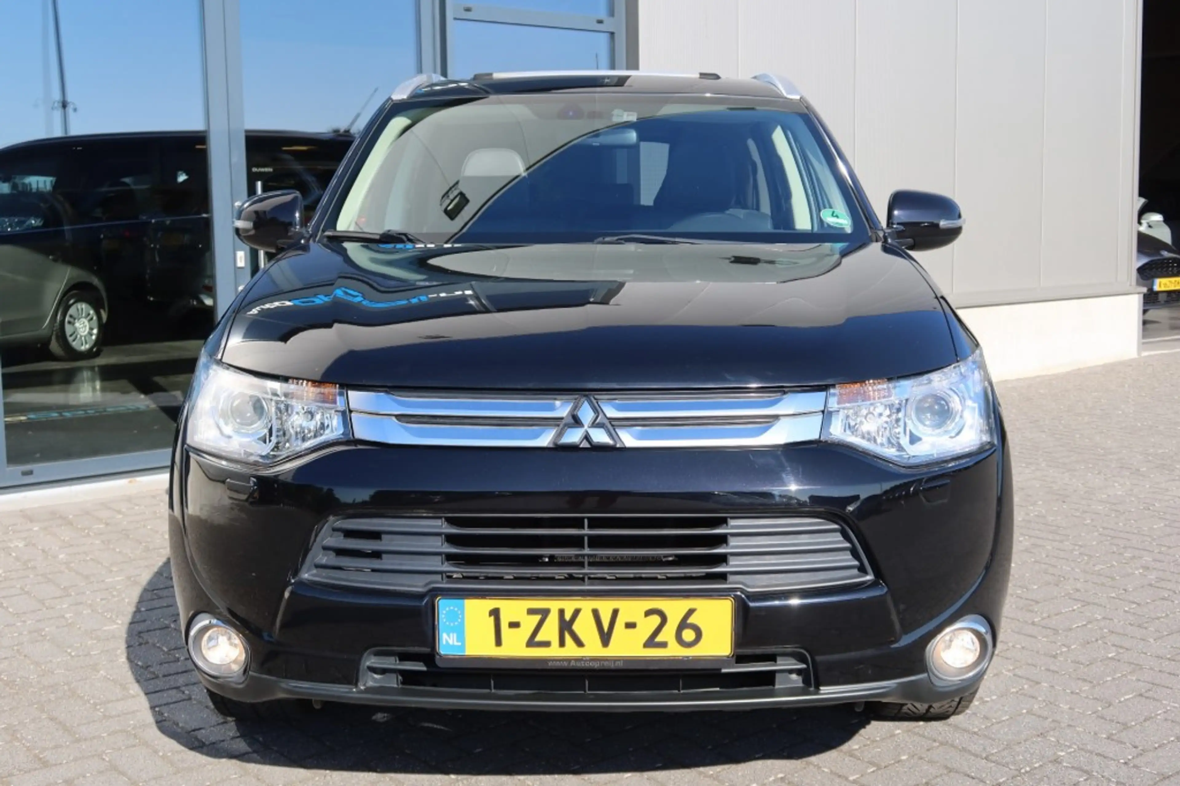 Mitsubishi Outlander 2.0 Instyle AUTOMAAT 7 Personen Clima, NAVI, Camer — photo 2