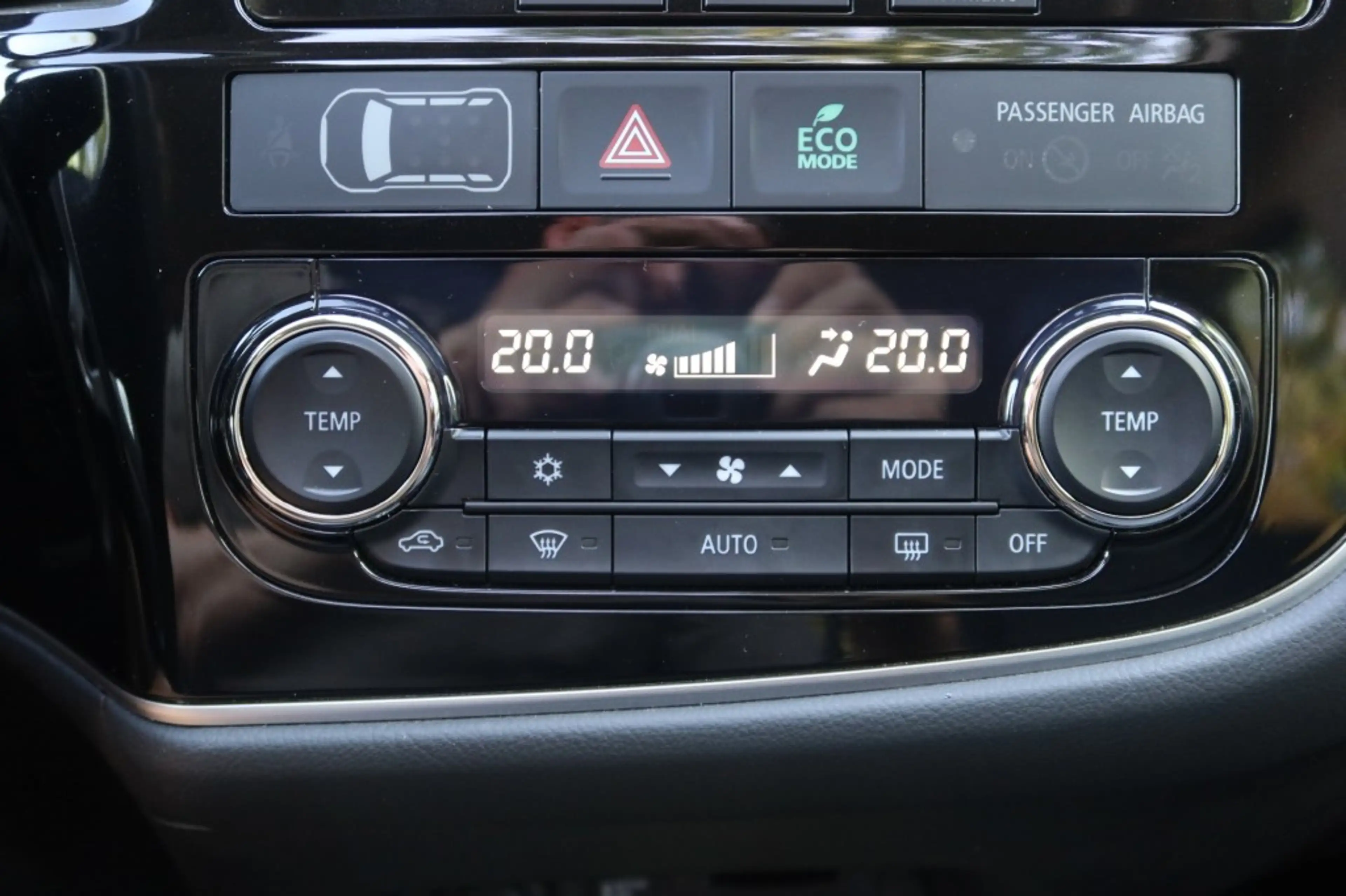 Mitsubishi Outlander 2.0 Instyle AUTOMAAT 7 Personen Clima, NAVI, Camer — photo 11