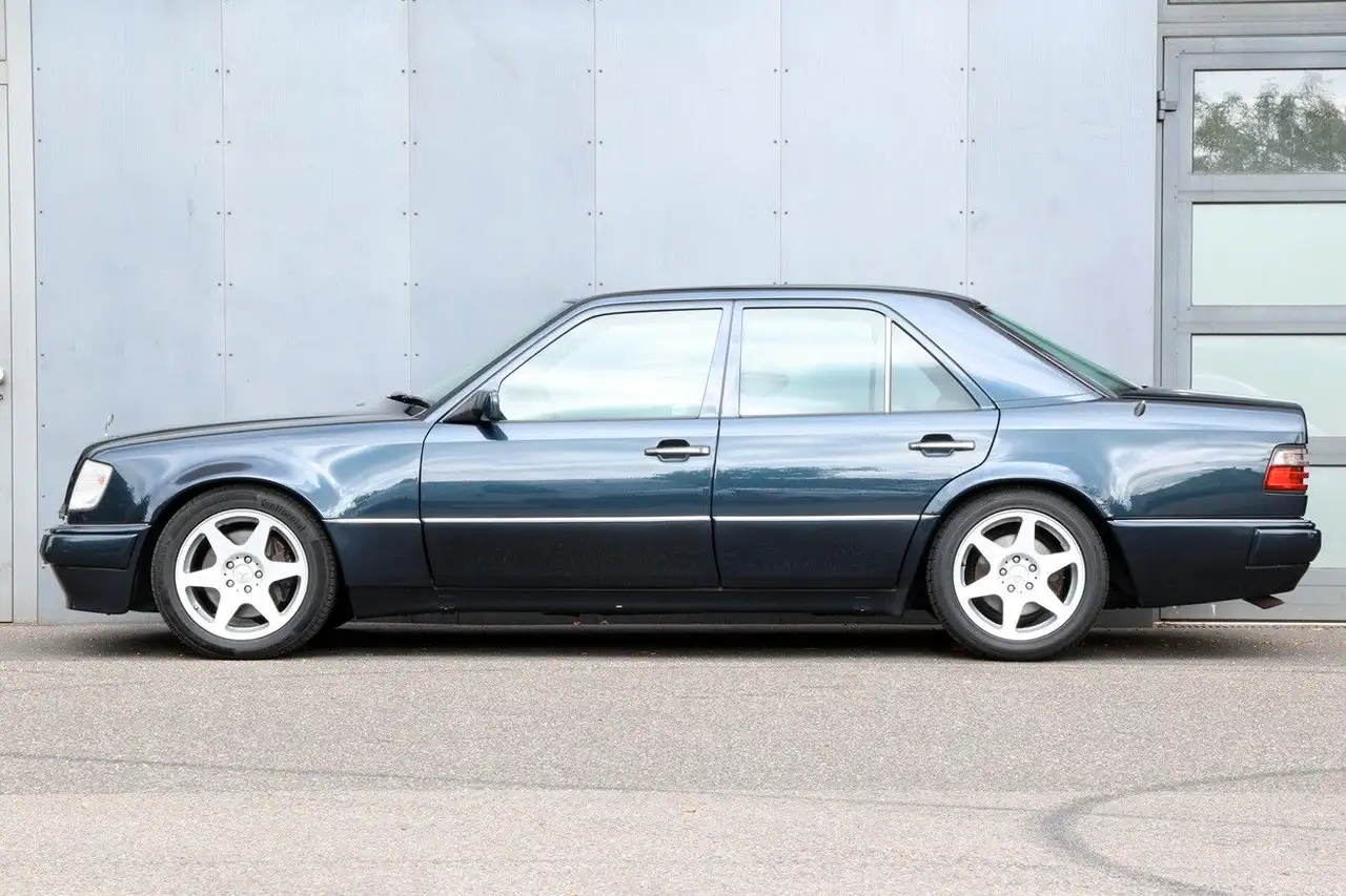 Mercedes-Benz E 500 Sondermodell Limited, Dt. Fahrzeug, foto 6