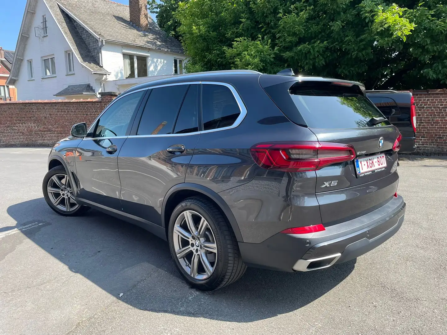 BMW X5 X5 xDrive45e xLine Zwart - 2