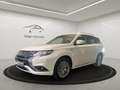 Mitsubishi Outlander PHEV 2.4 4 WDAutom Navi Kam Sch 1Hand Blanc - thumbnail 1
