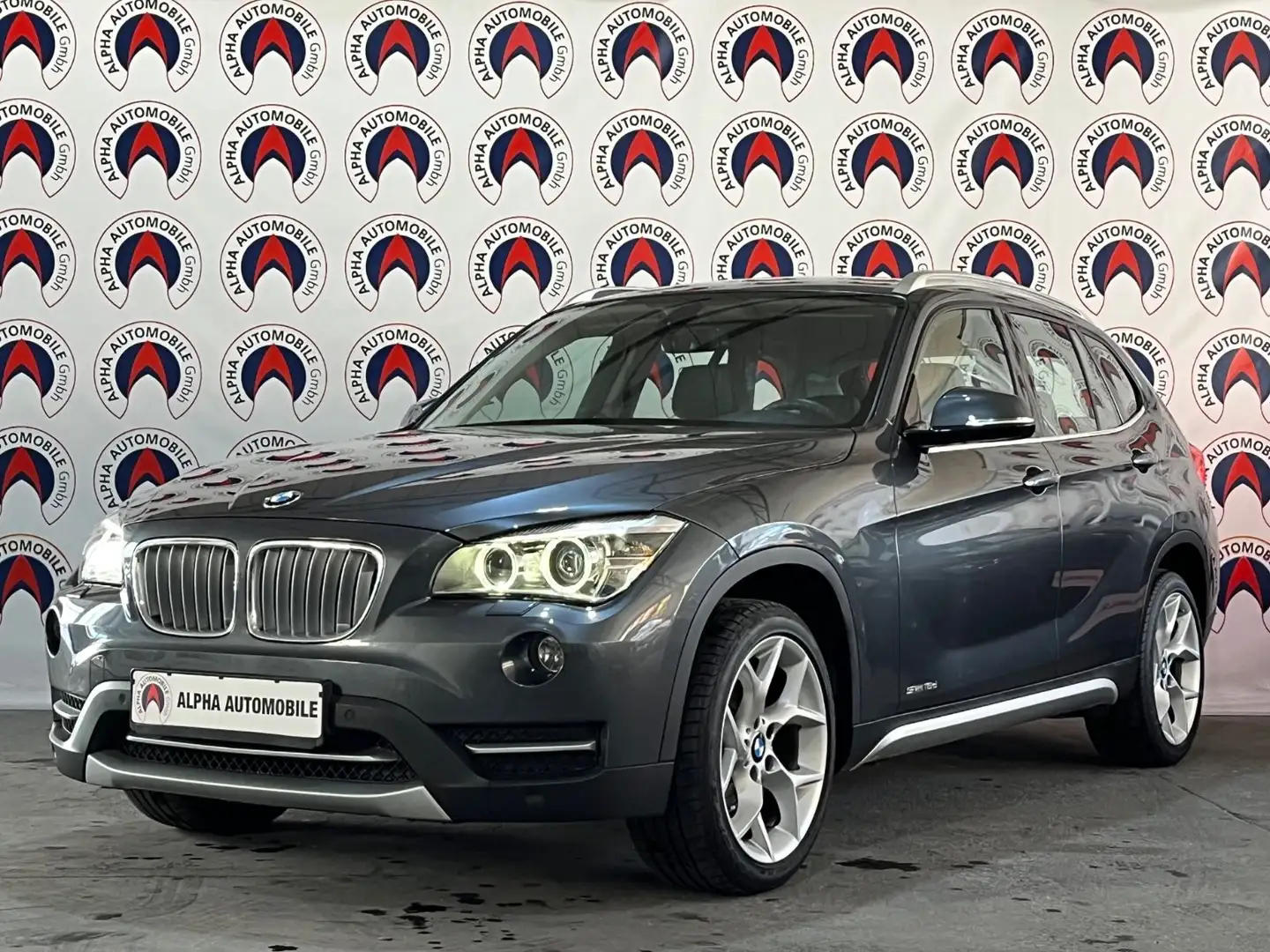 BMW X1 X-LINE/XENON/NAVI/AUTOMATIK/LEDER Grau - 1