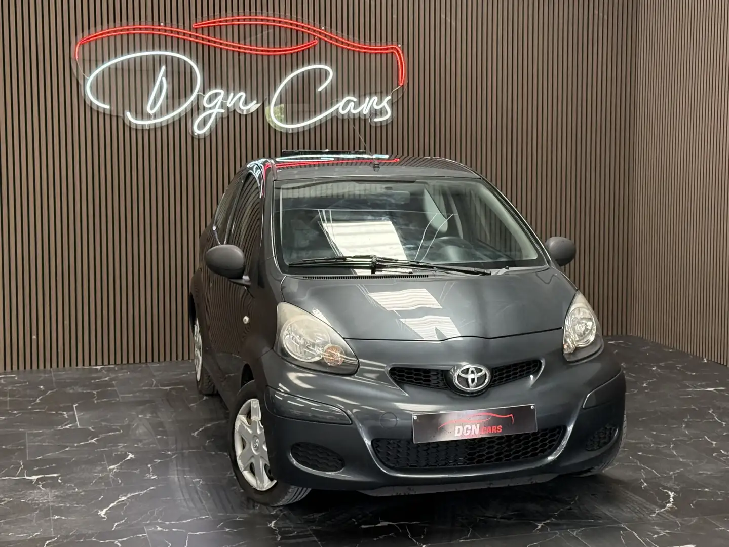 Toyota Aygo Aygo 1.0i VVT-i Gris - 2