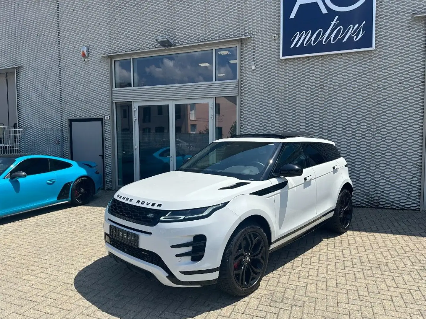 Land Rover Range Rover Evoque 2.0D I4 204 CV AWD Auto R-Dynamic SE Bianco - 2