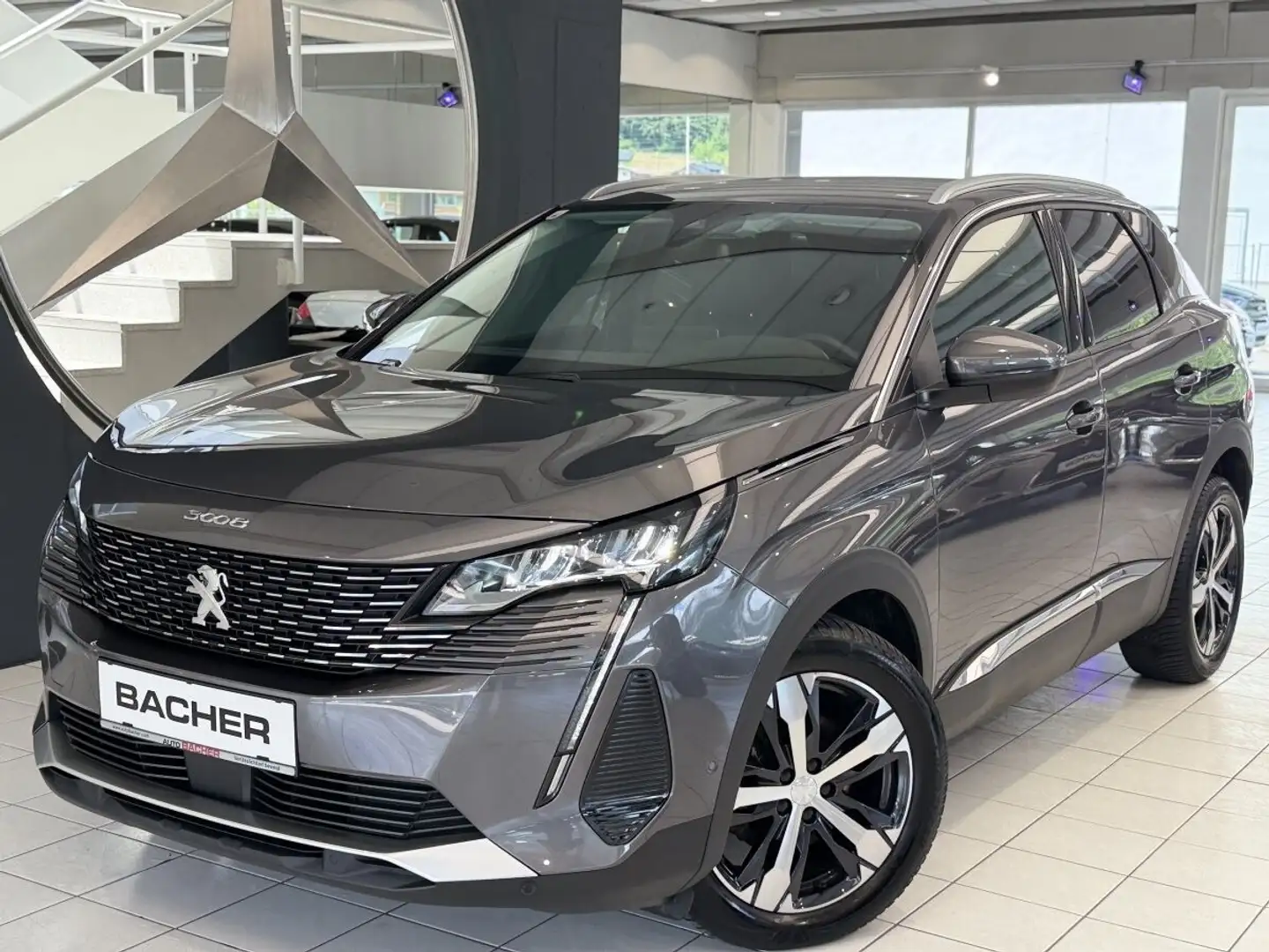 Peugeot 3008 Allure Grau - 1