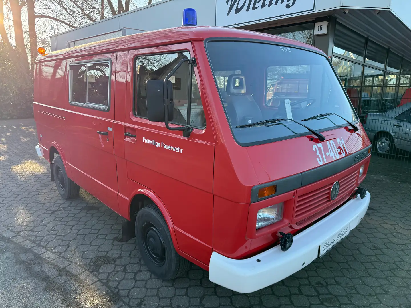 Volkswagen LT 31 TSF Feuerwehr *nur 39 TKM*1.Hand*HU 10/2027* Rot - 1