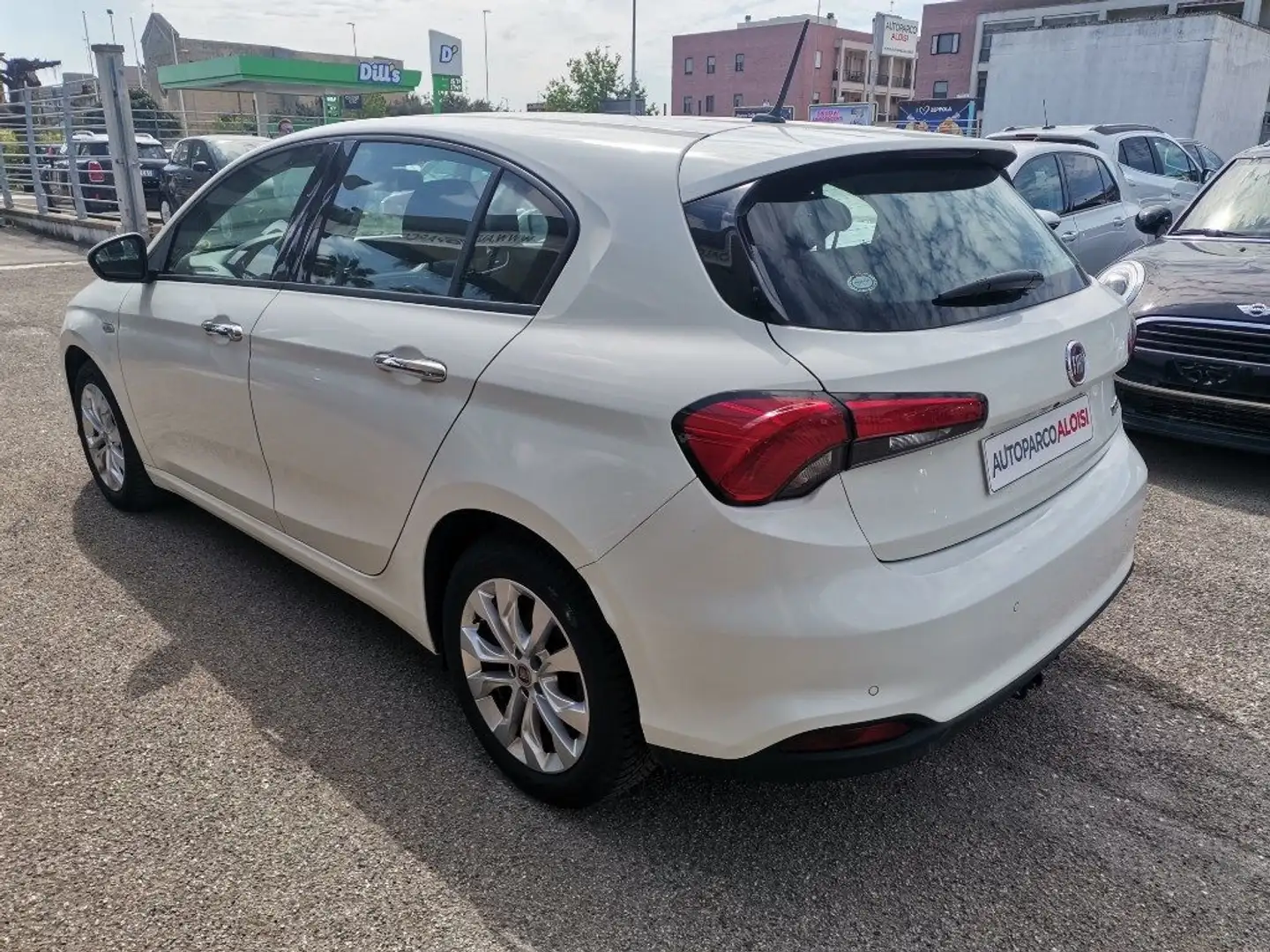 Fiat Tipo 1.4 5 porte Lounge Bianco - 2